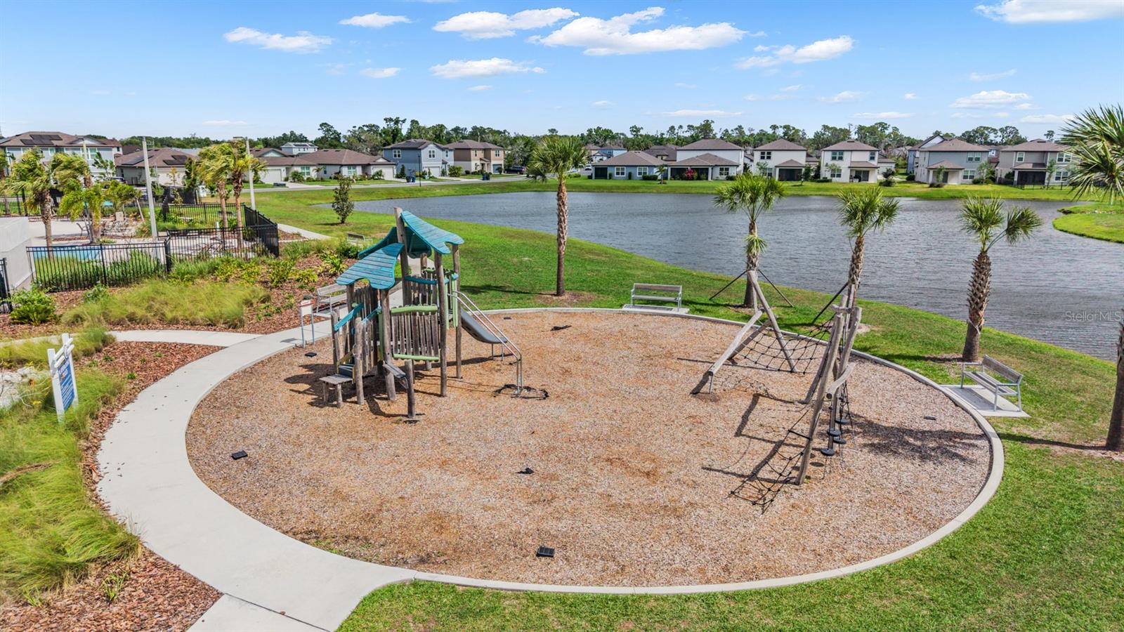 Image 45 of 52 For 11817 Moonsail Drive