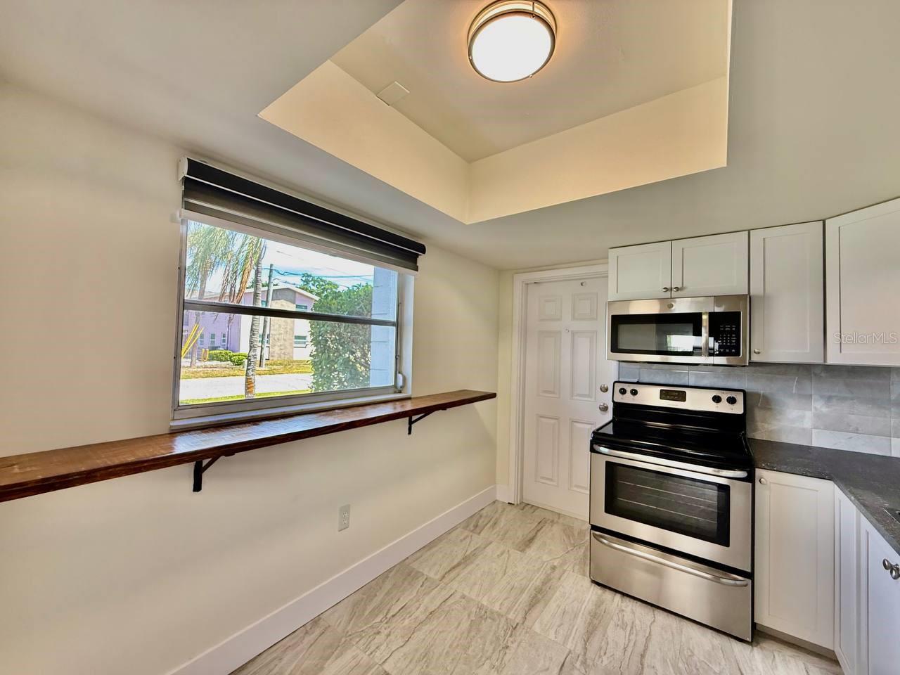 Image 7 of 16 For 3460 32nd Avenue N 101b