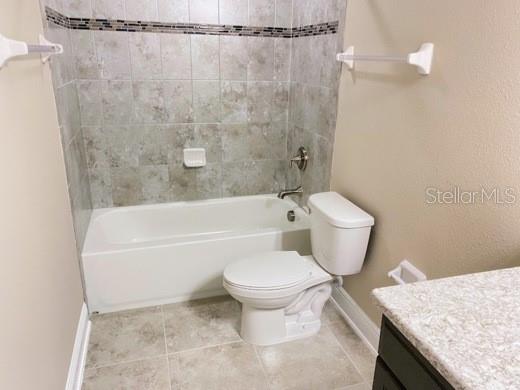 Image 20 of 34 For 16142 Monterey Greens Circle