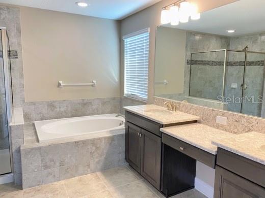 Image 29 of 34 For 16142 Monterey Greens Circle