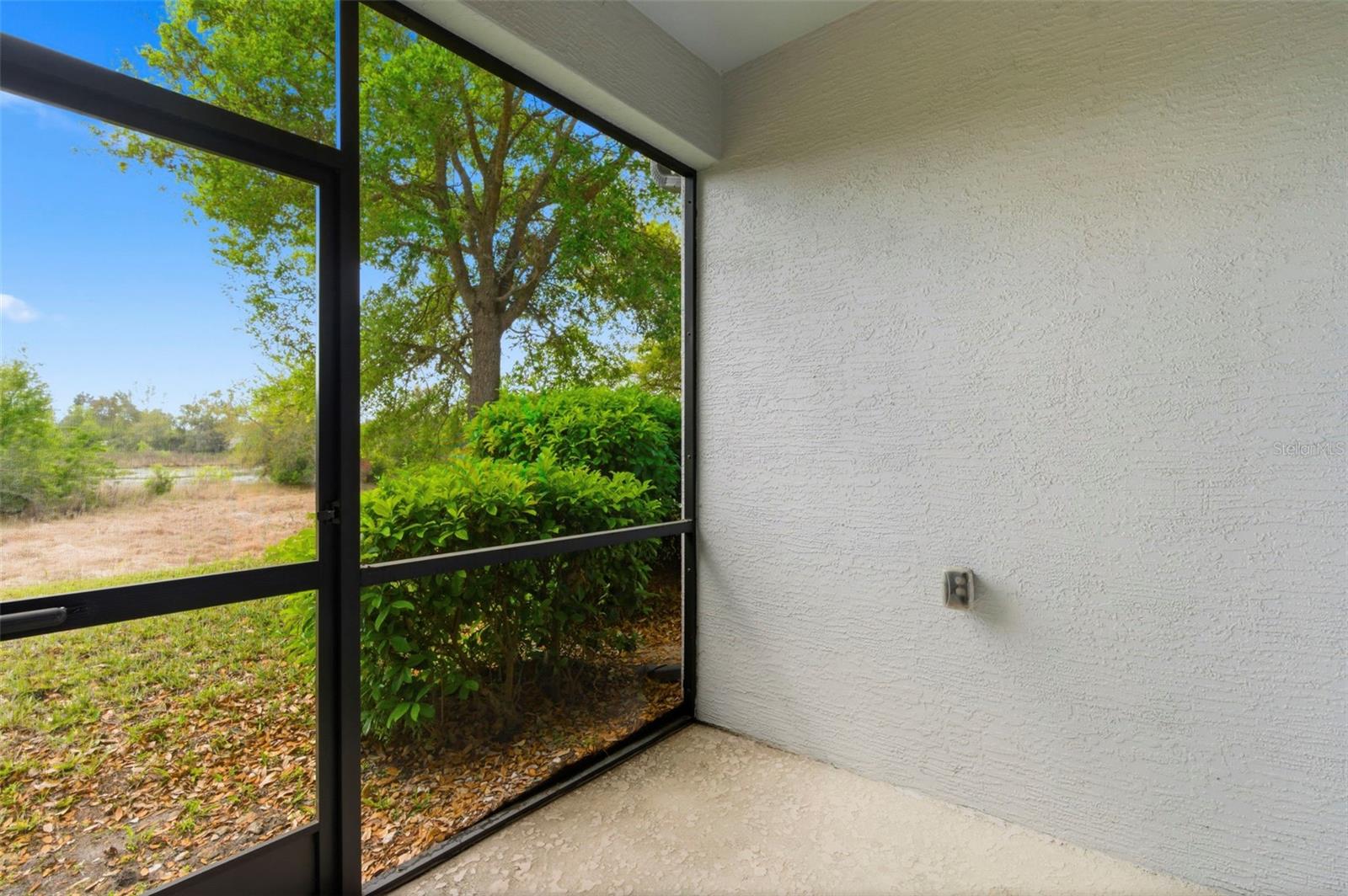 Image 28 of 41 For 11214 Port Douglas Drive