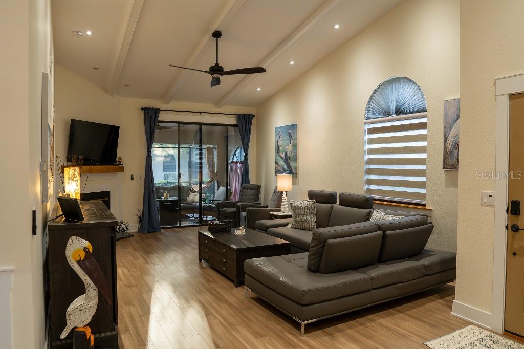 Image 12 of 52 For 4050 Salem Square Court