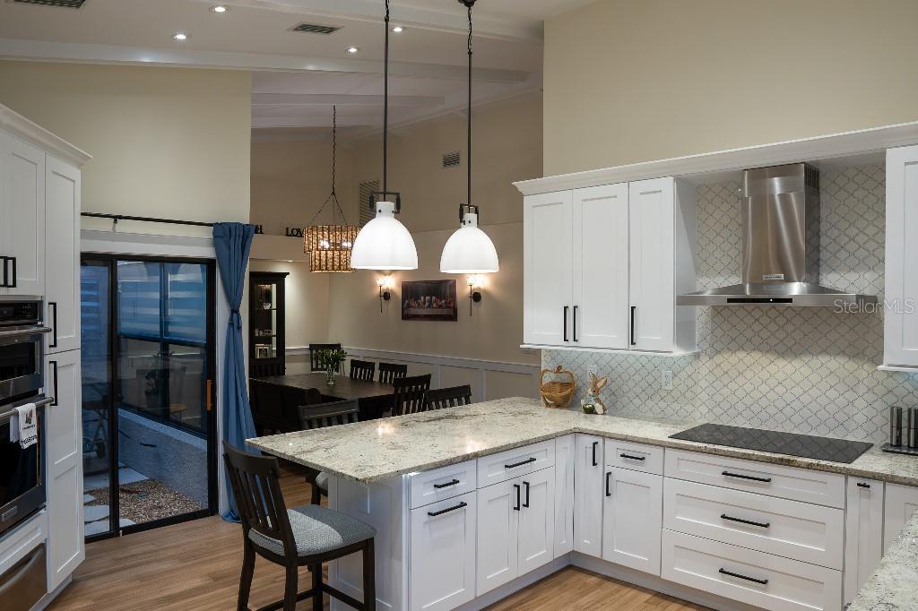 Image 16 of 52 For 4050 Salem Square Court