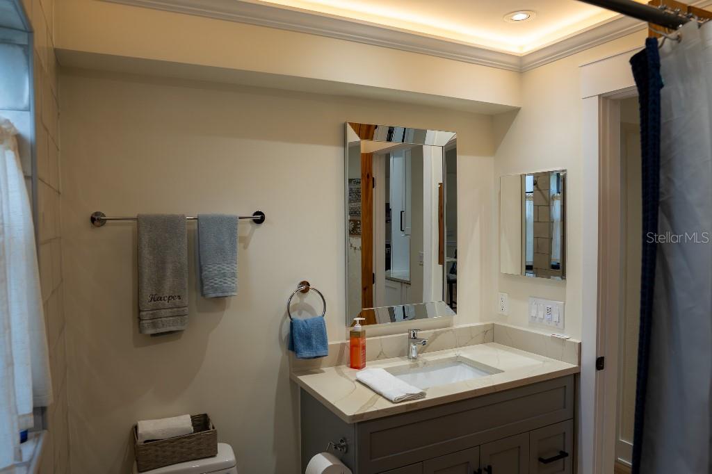 Image 23 of 52 For 4050 Salem Square Court