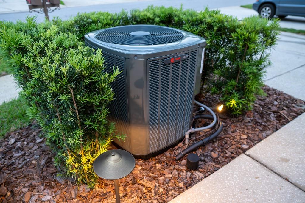 Image 3 of 52 For 4050 Salem Square Court