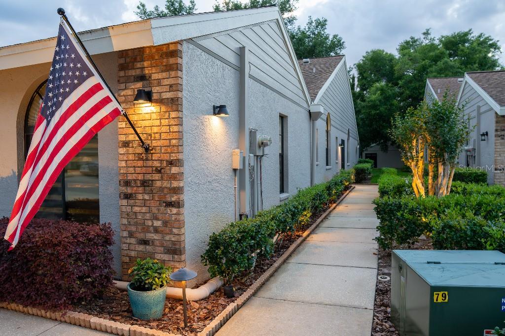 Image 4 of 52 For 4050 Salem Square Court