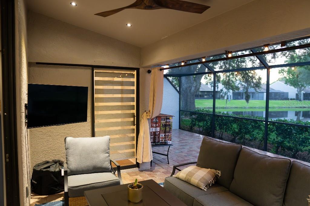 Image 42 of 52 For 4050 Salem Square Court