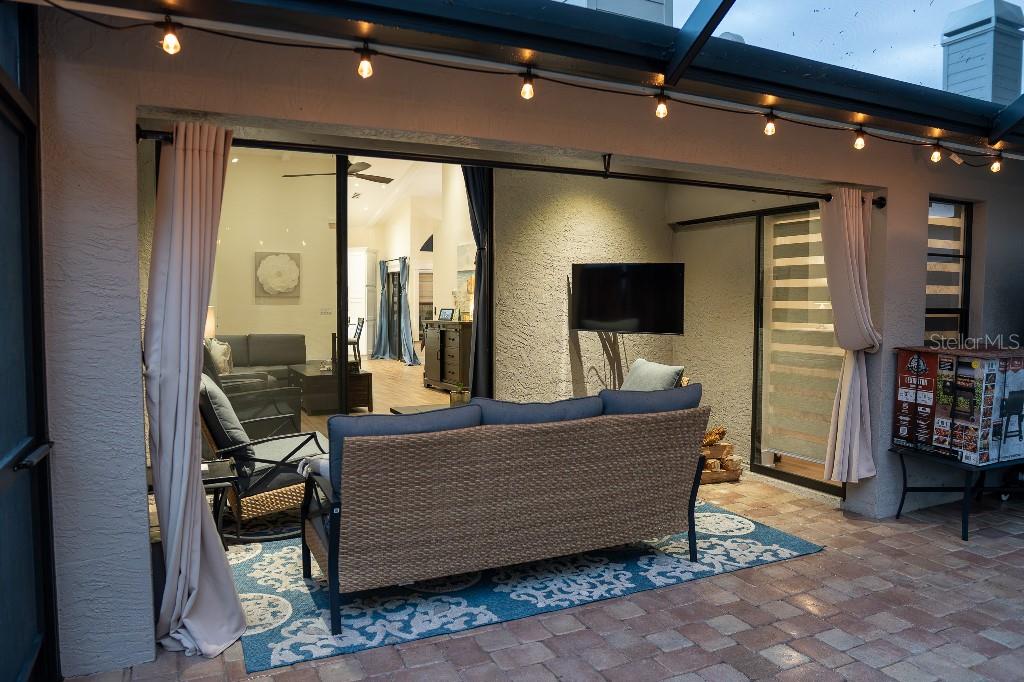 Image 43 of 52 For 4050 Salem Square Court