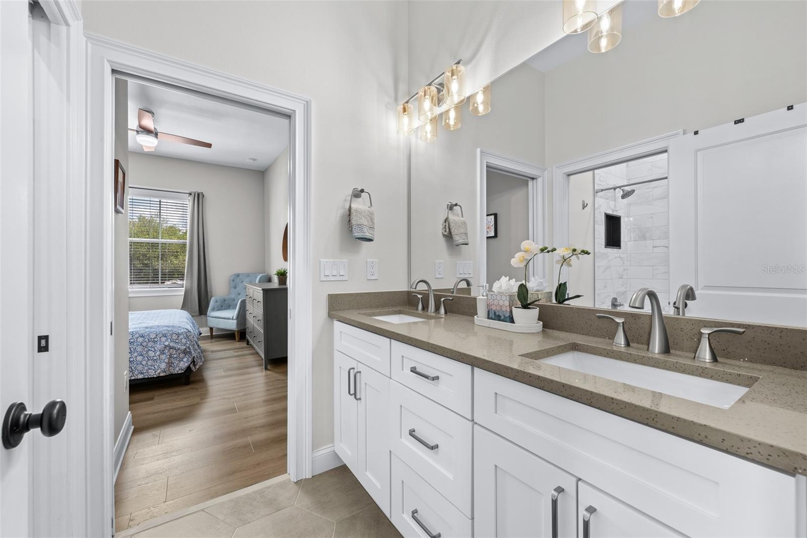 Listing photo id 15 for 3601 Rogers Avenue