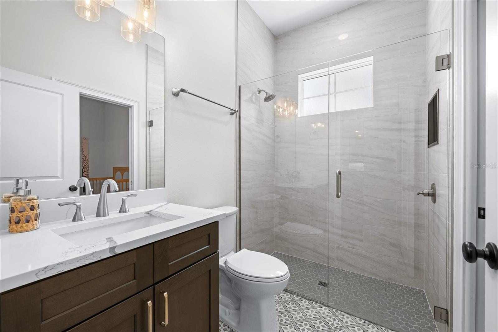 Listing photo id 19 for 3601 Rogers Avenue