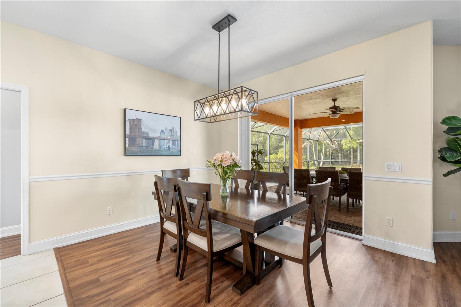 Image 27 of 75 For 13716 18th Place E