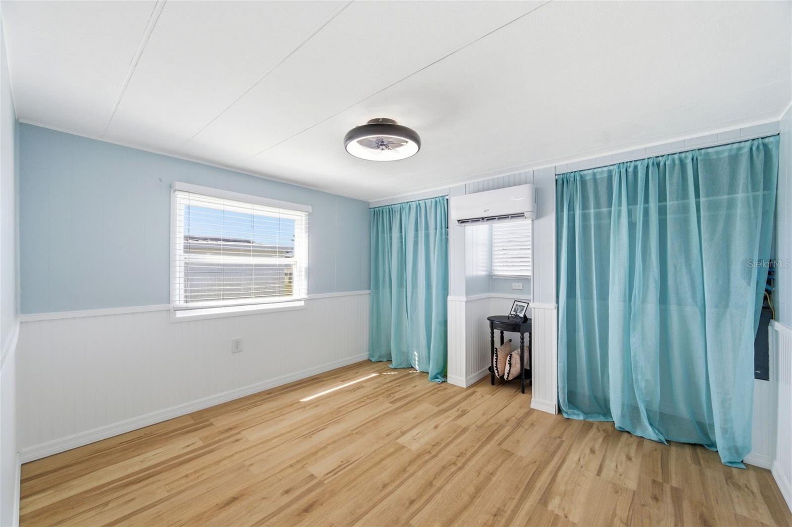 Image 17 of 51 For 10913 Liberty Drive