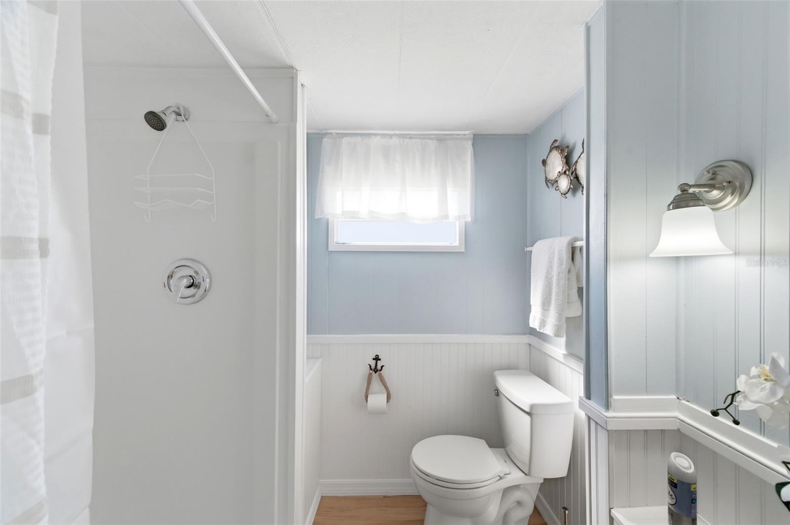 Image 22 of 51 For 10913 Liberty Drive