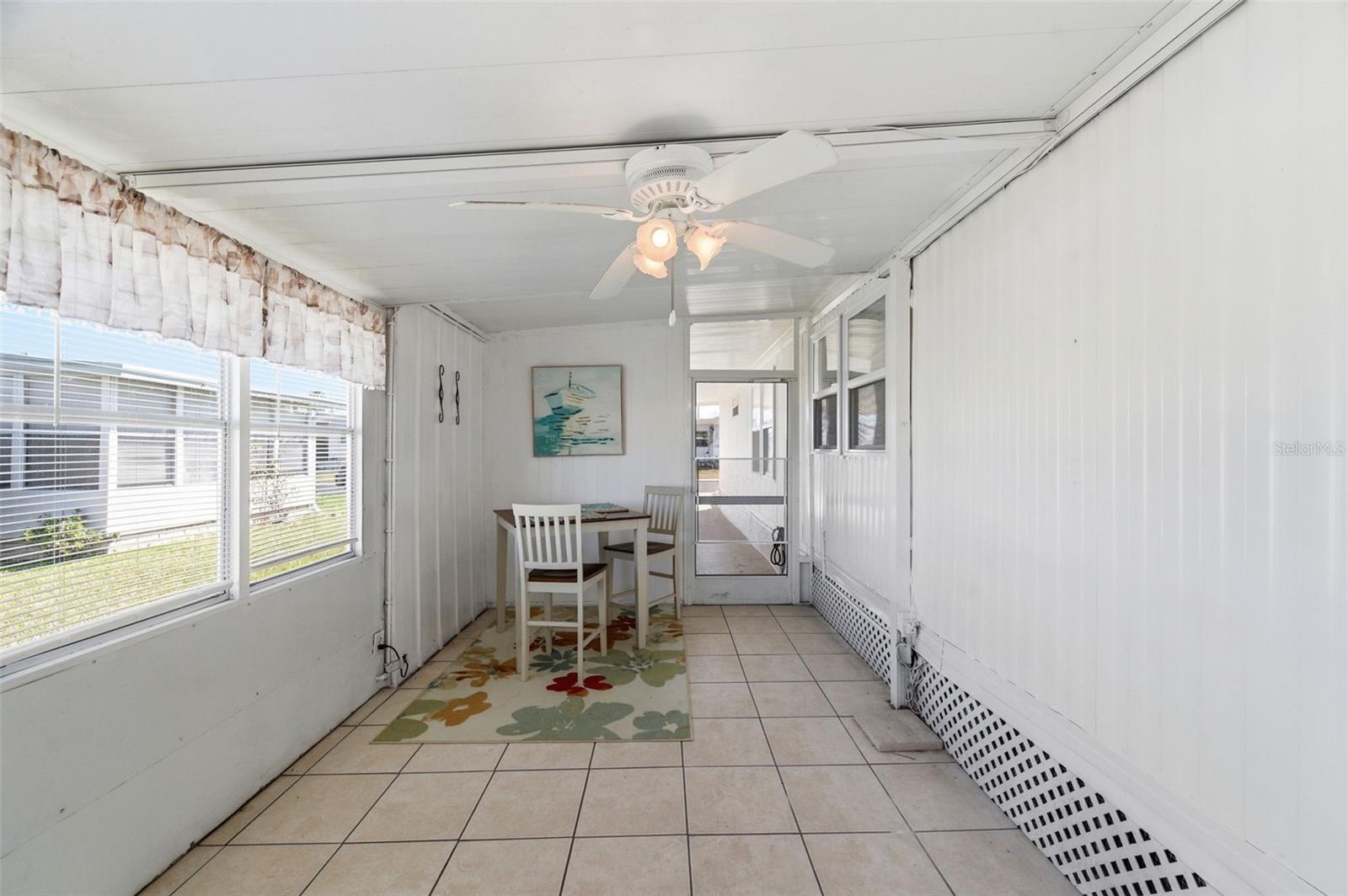 Image 26 of 51 For 10913 Liberty Drive