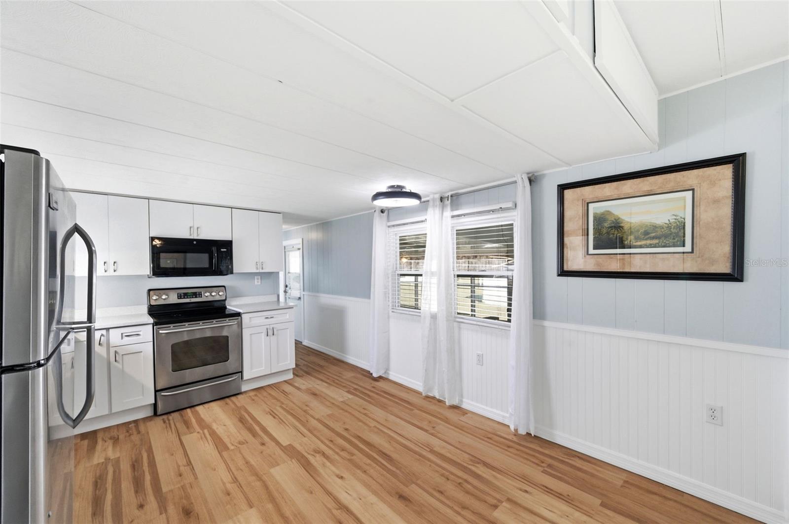 Image 8 of 51 For 10913 Liberty Drive