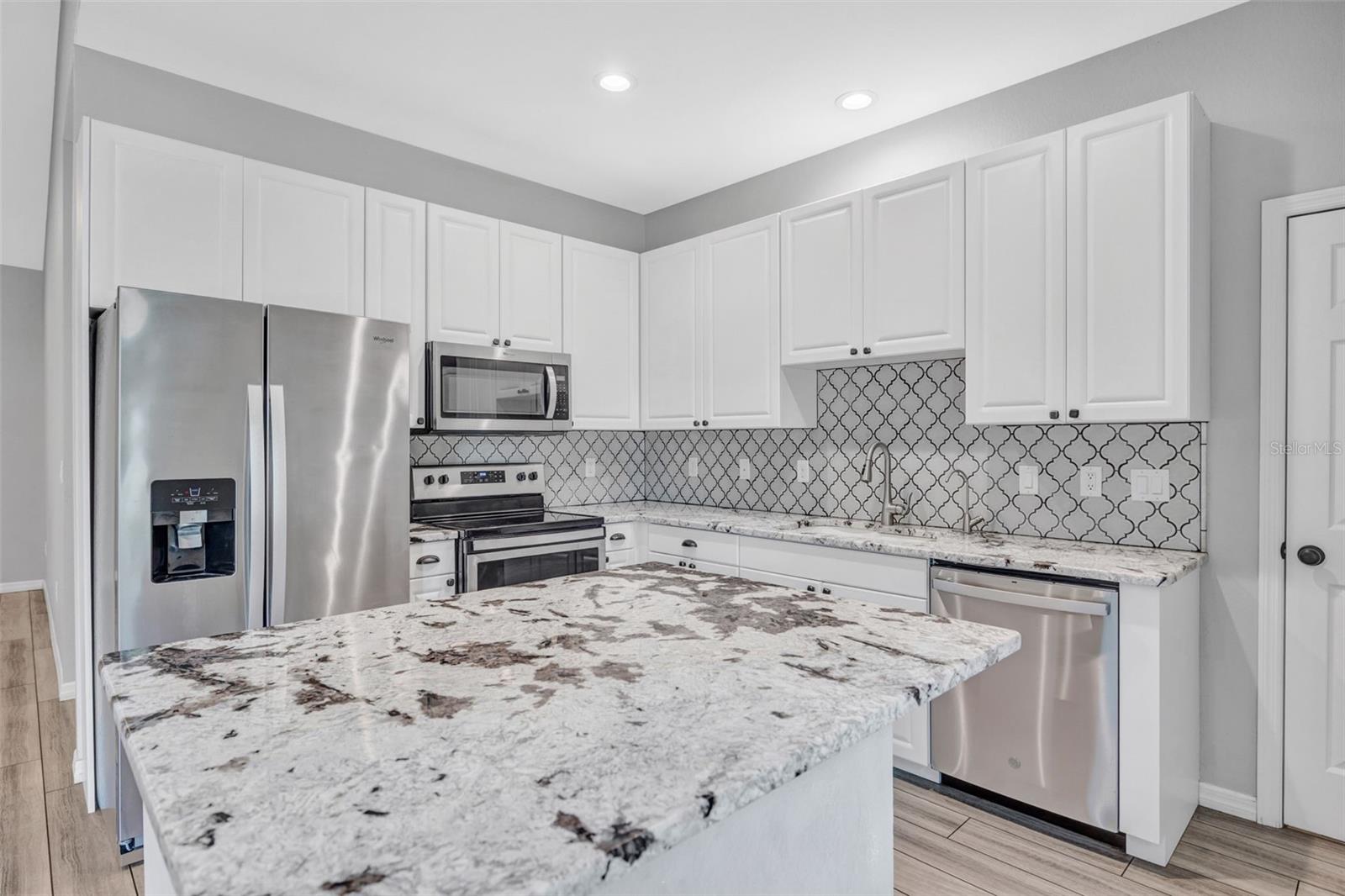 Image 13 of 58 For 2936 Norman Avenue