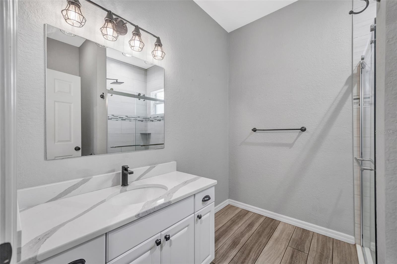 Image 30 of 58 For 2936 Norman Avenue