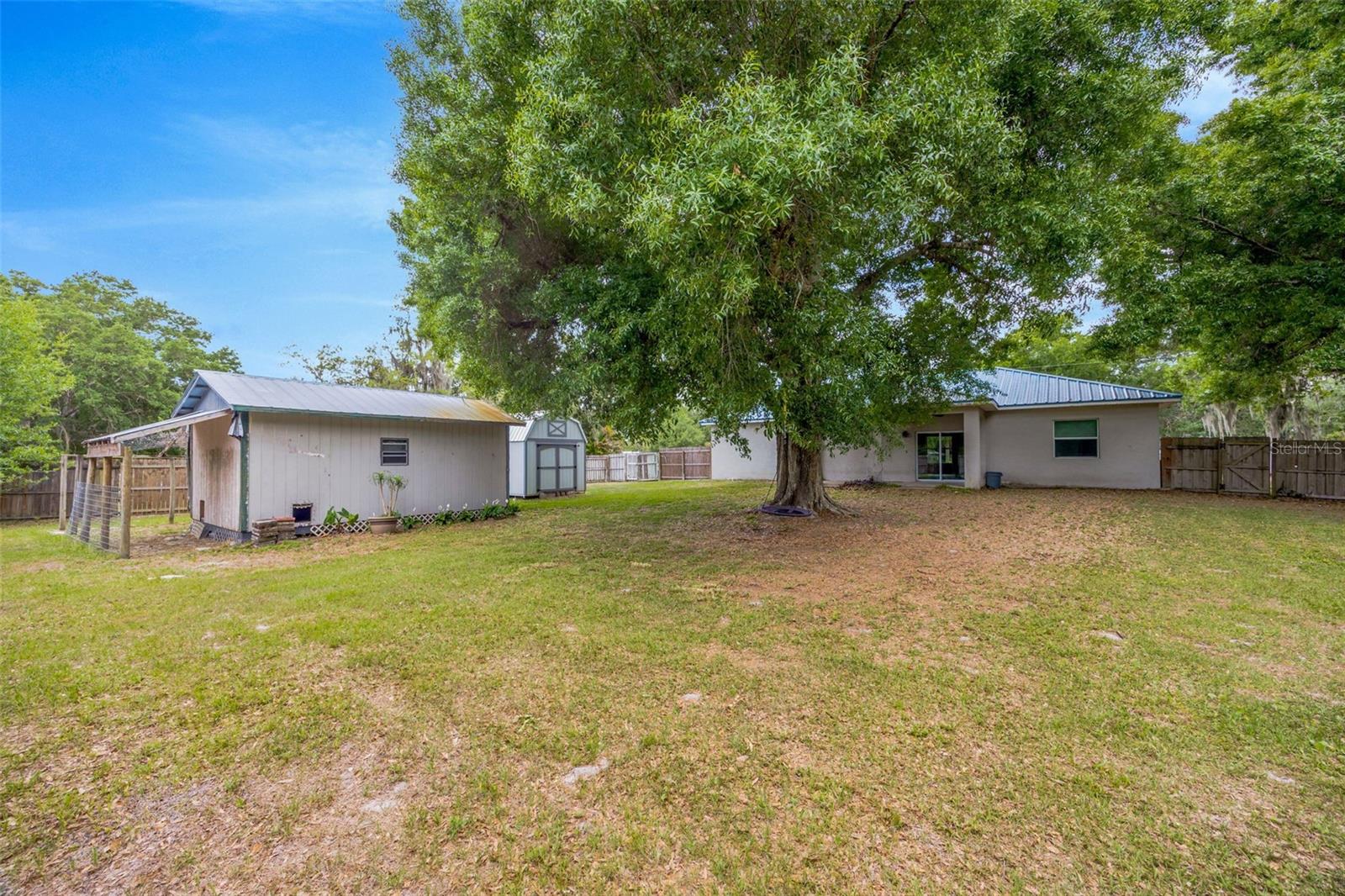 Image 41 of 58 For 2936 Norman Avenue