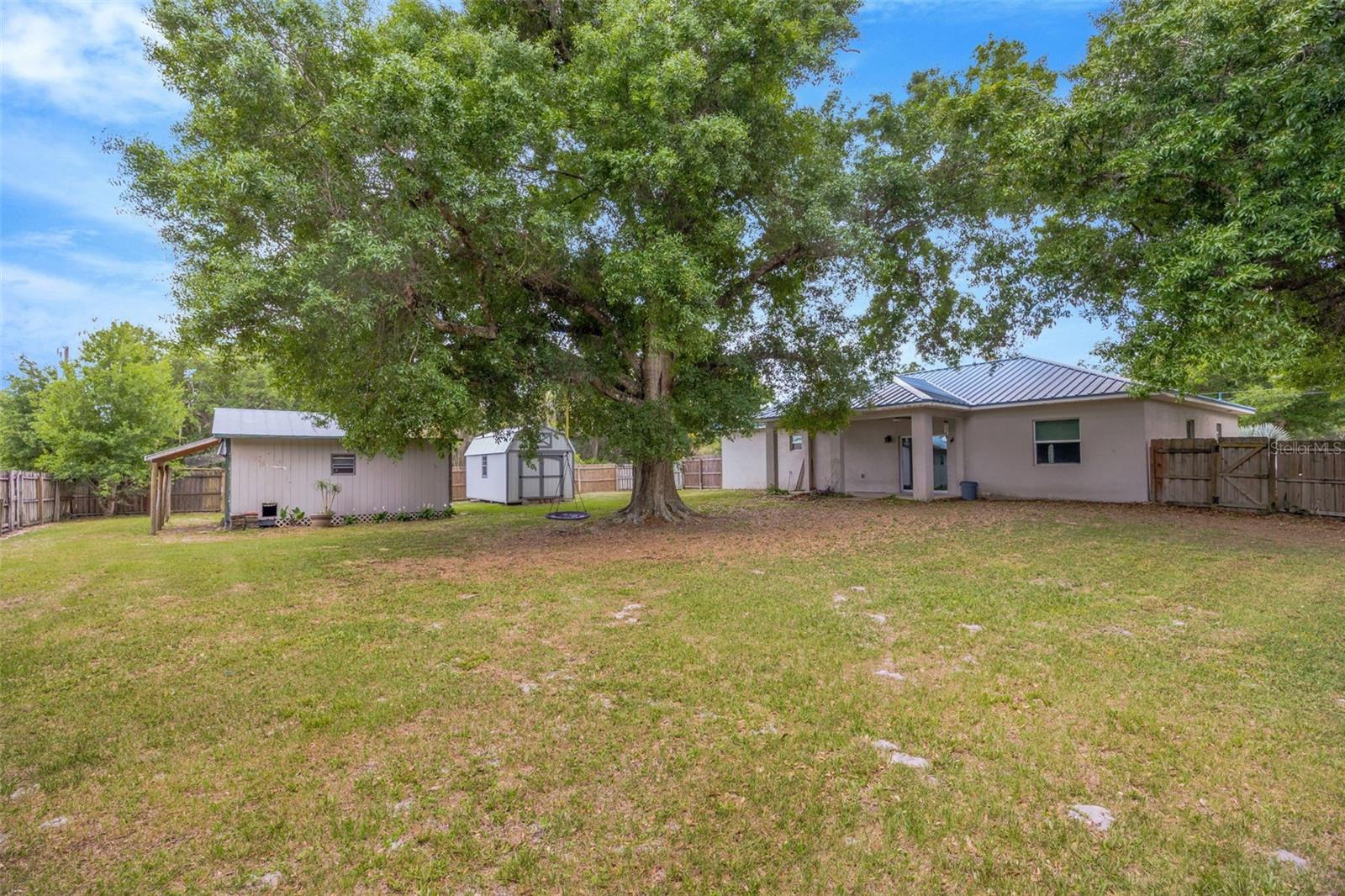 Image 42 of 58 For 2936 Norman Avenue