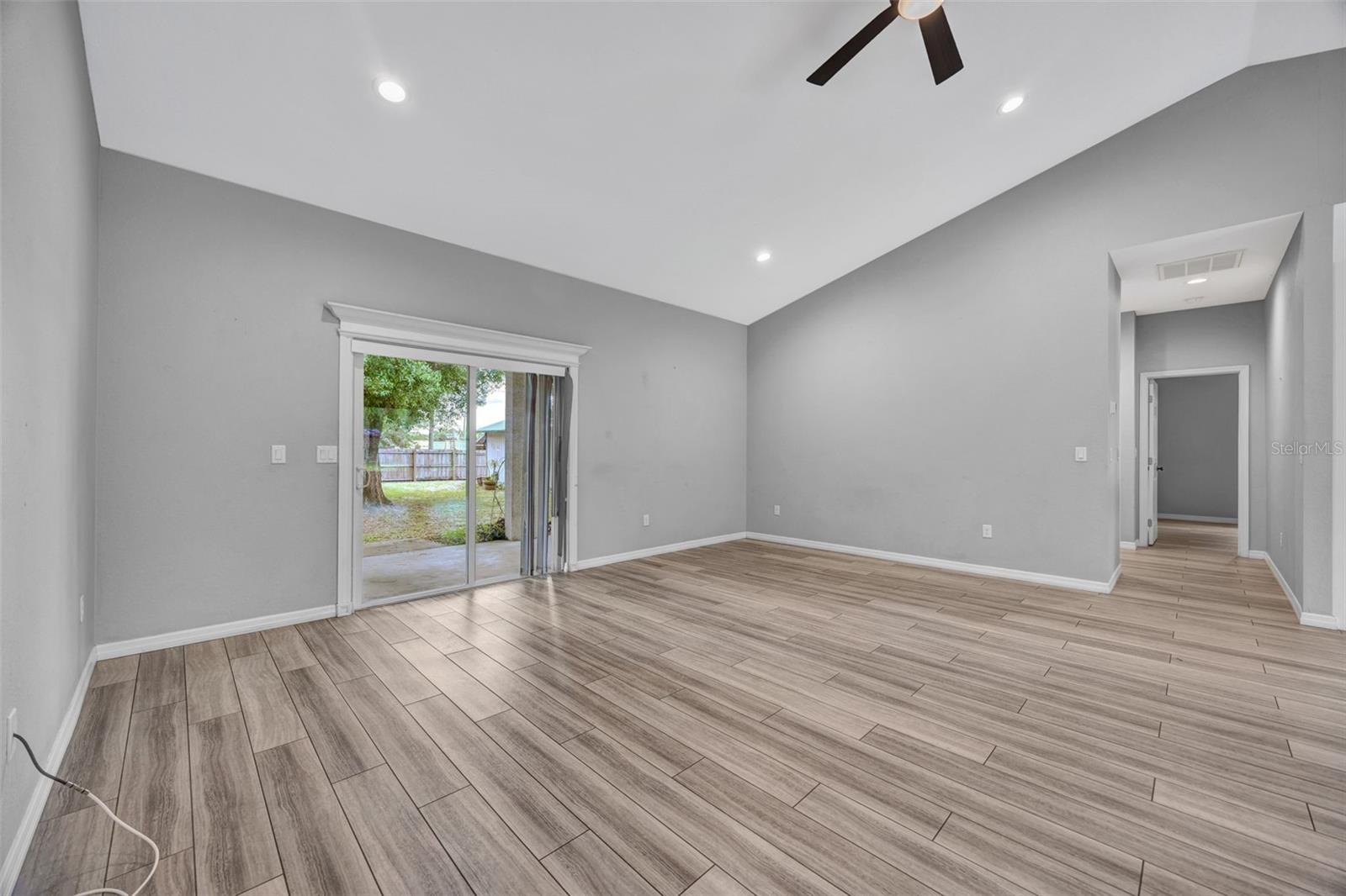 Image 7 of 58 For 2936 Norman Avenue