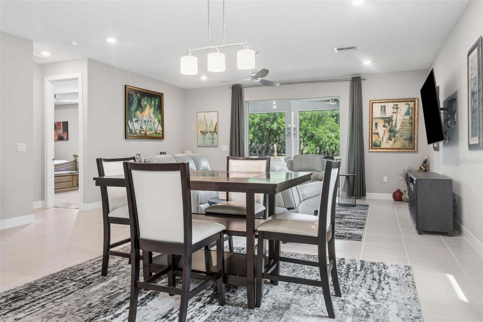 Image 11 of 34 For 6382 Bradford Woods Drive