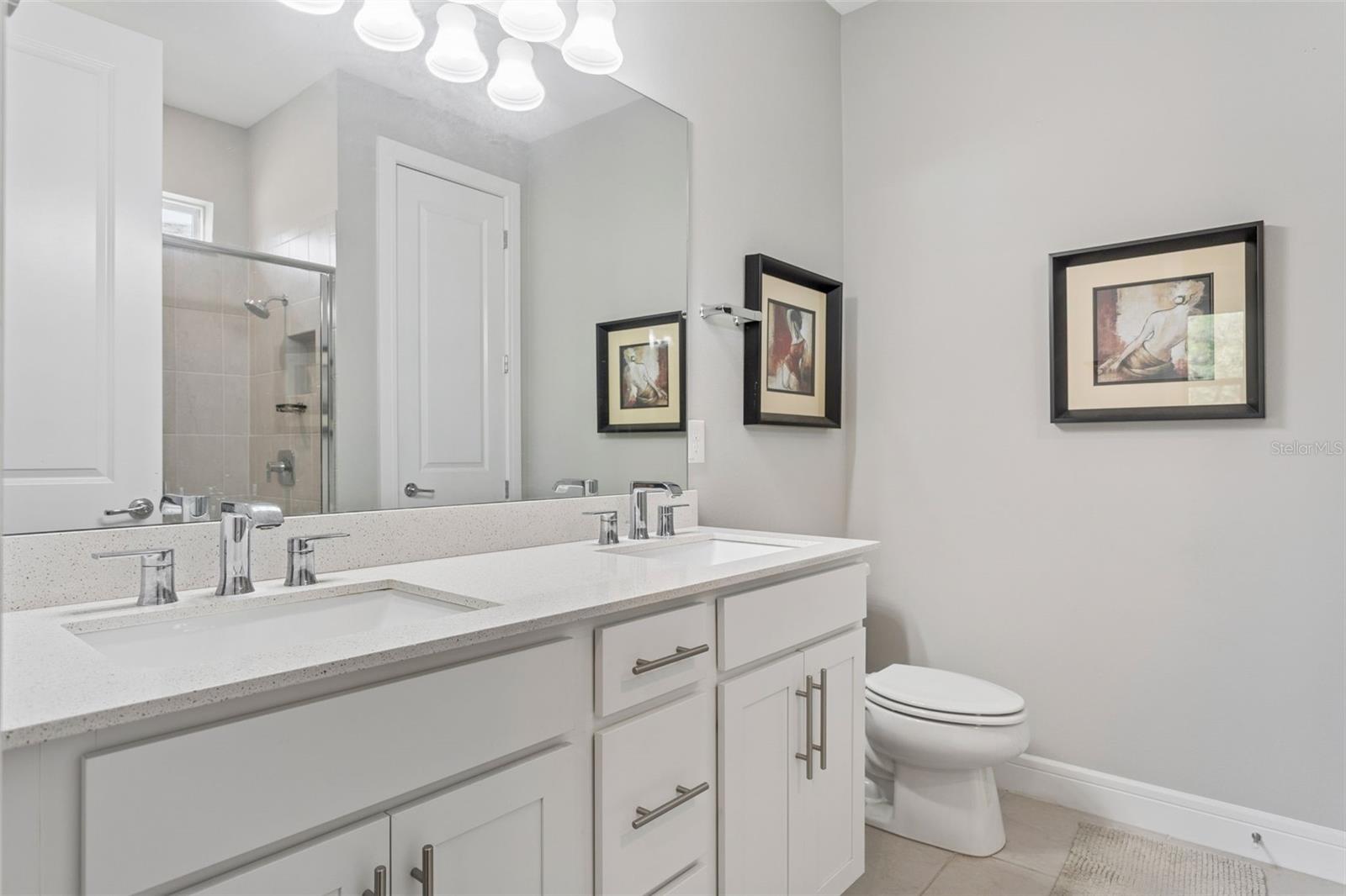 Image 21 of 34 For 6382 Bradford Woods Drive