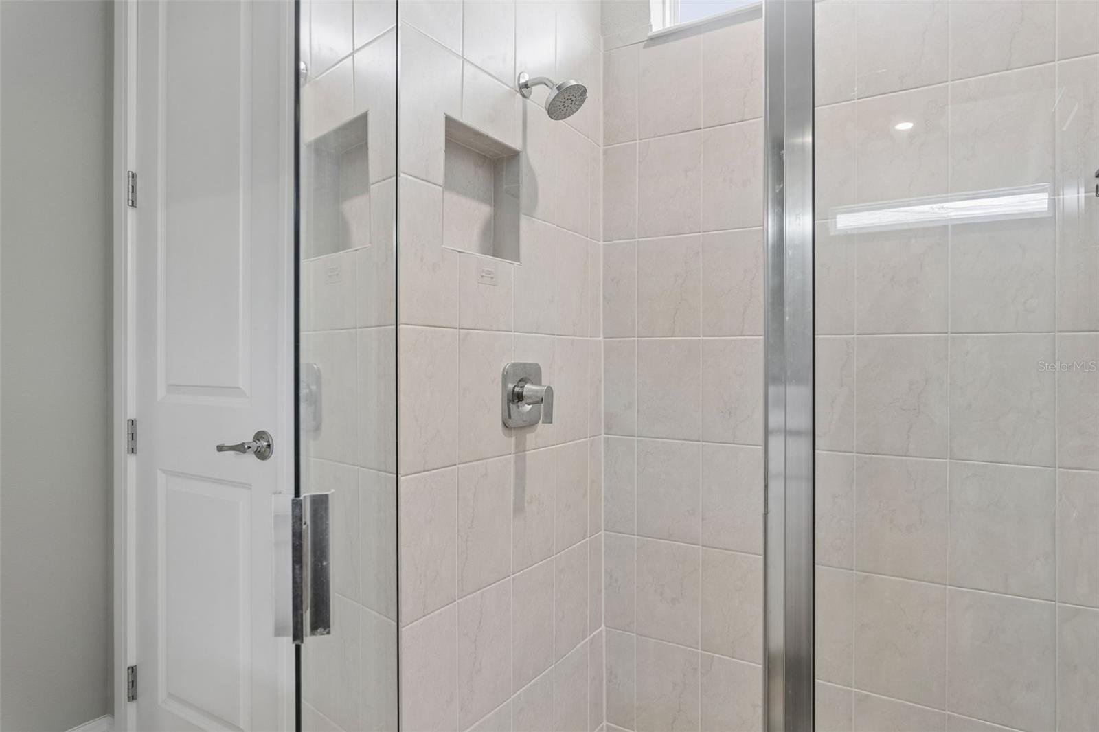 Image 22 of 34 For 6382 Bradford Woods Drive