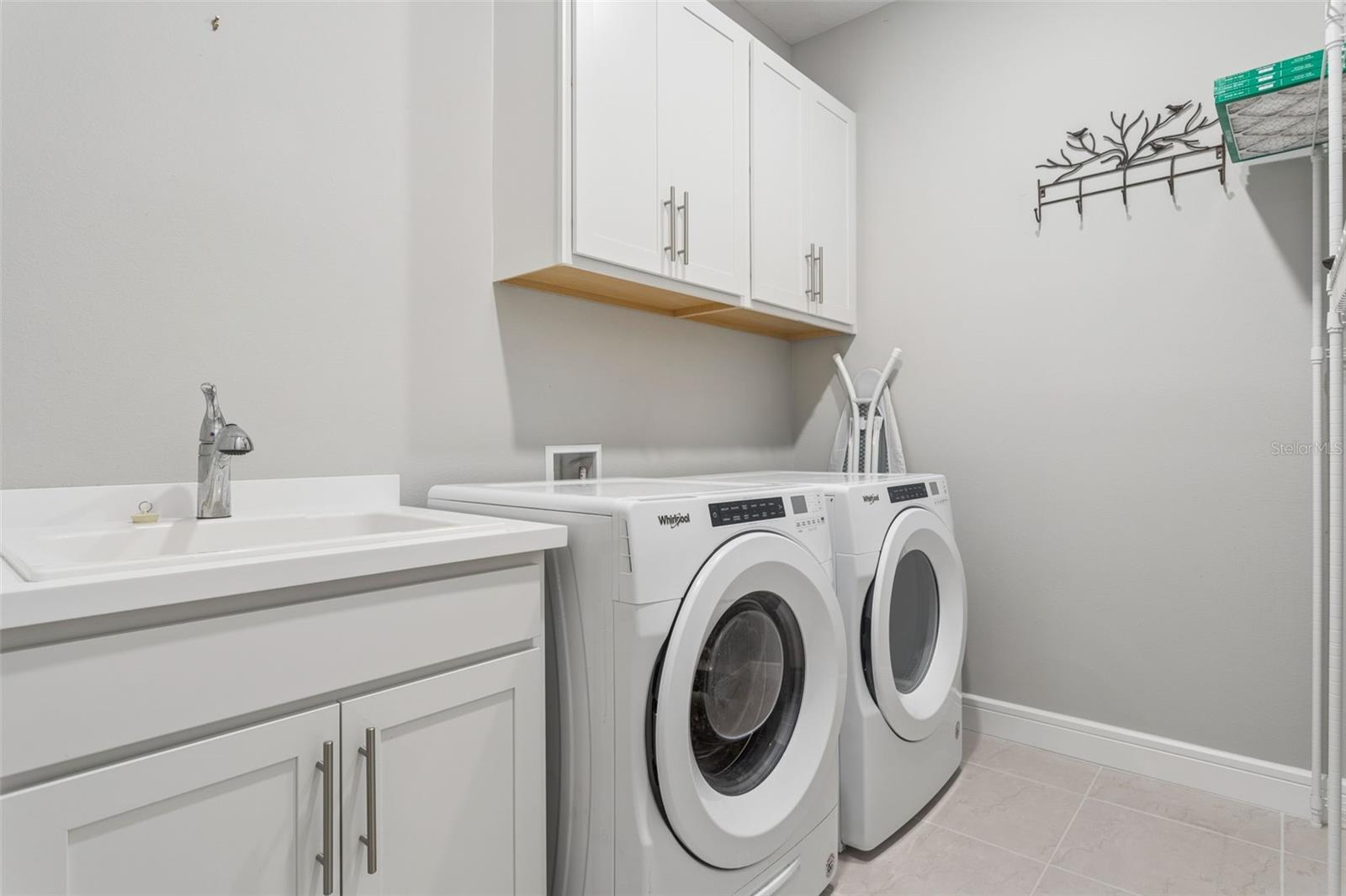 Image 24 of 34 For 6382 Bradford Woods Drive