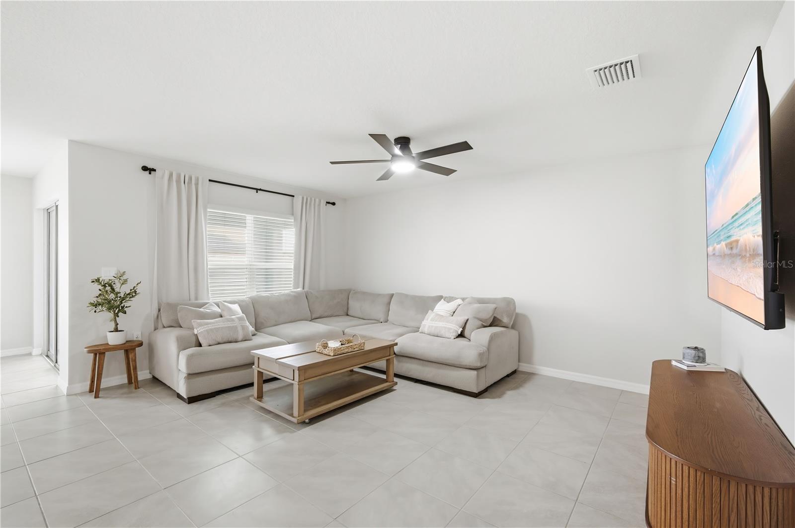 Image 6 of 29 For 2807 Gumbo Limbo Drive