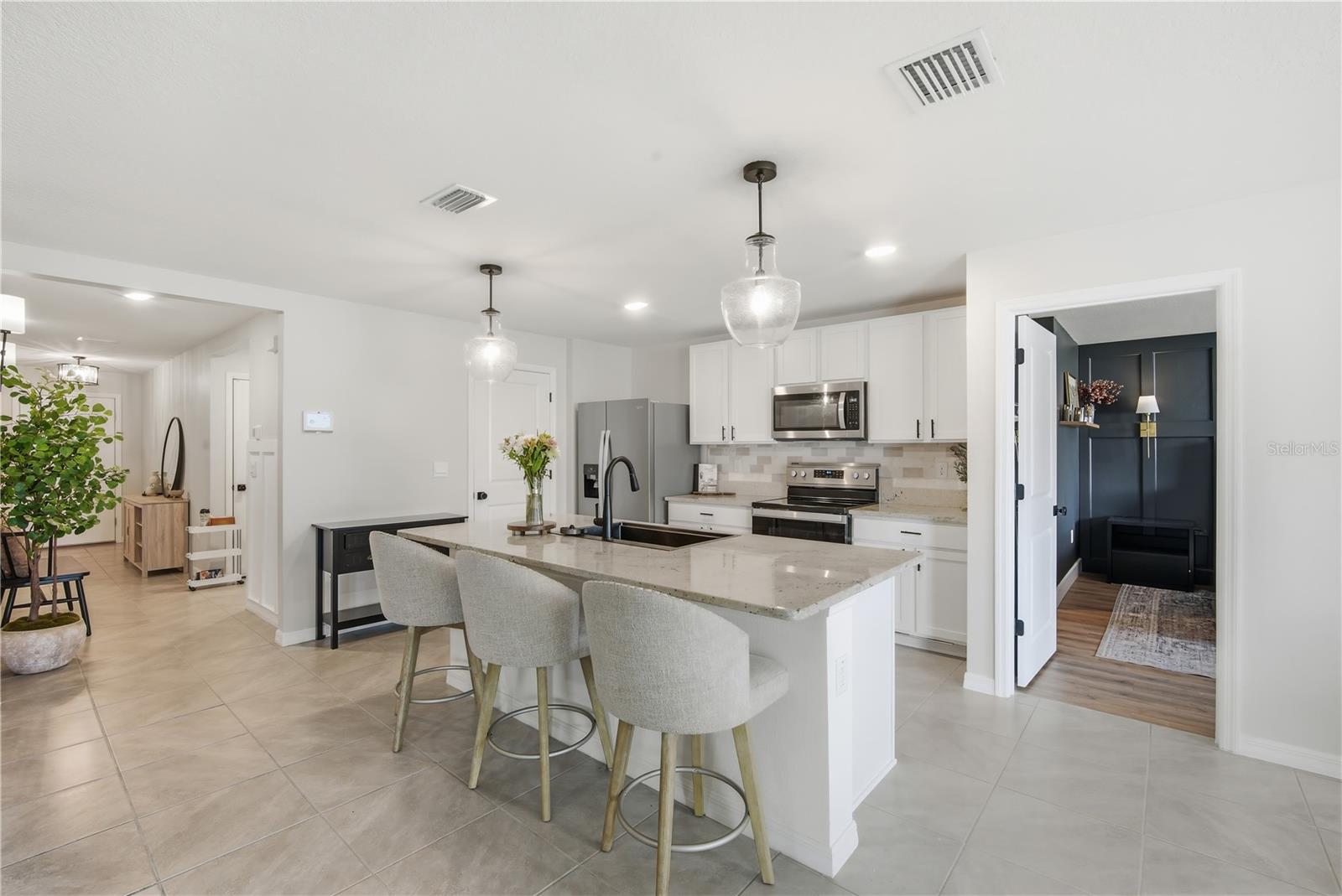 Image 8 of 29 For 2807 Gumbo Limbo Drive