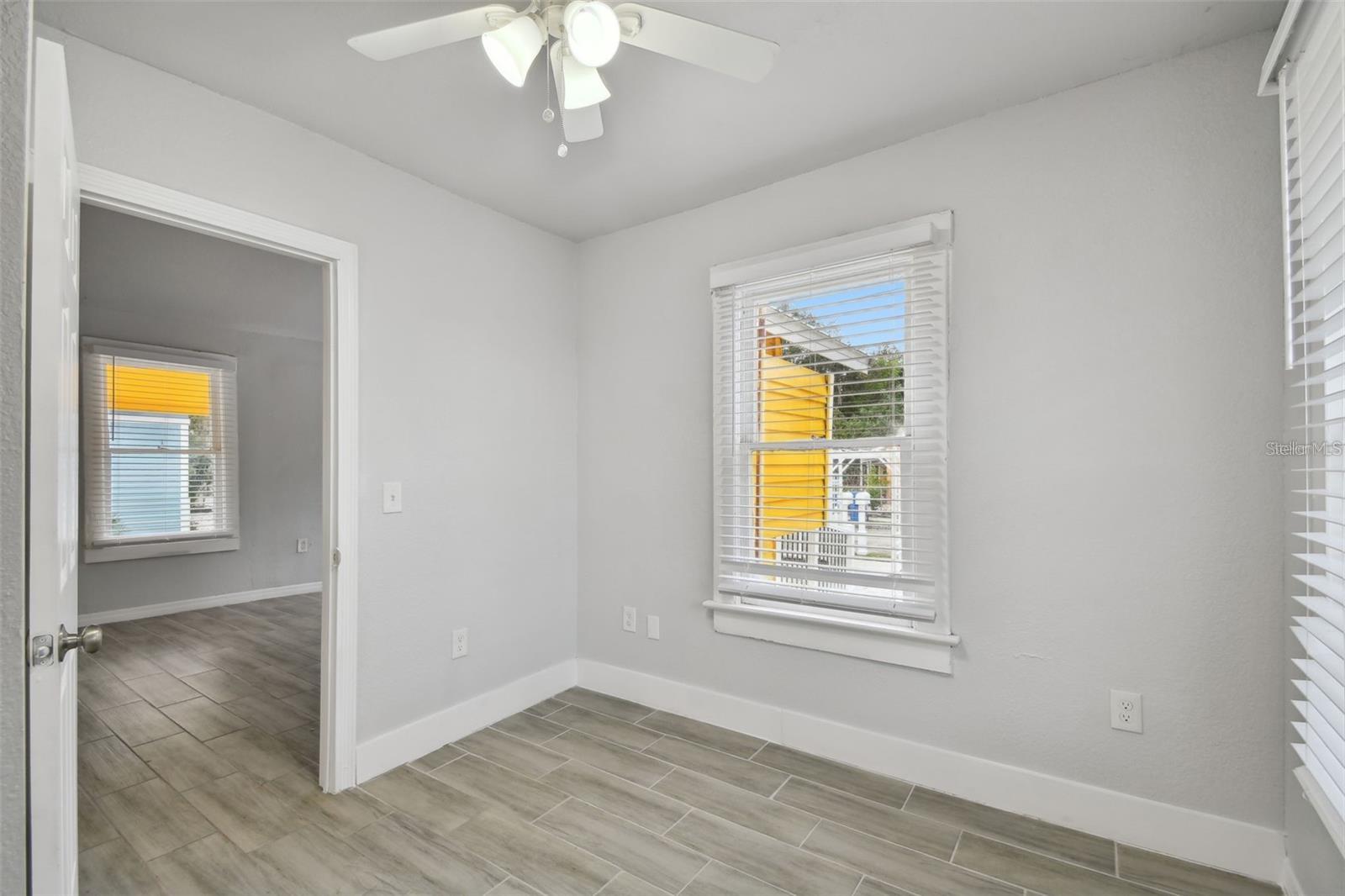 Image 10 of 24 For 1415 10th Avenue W