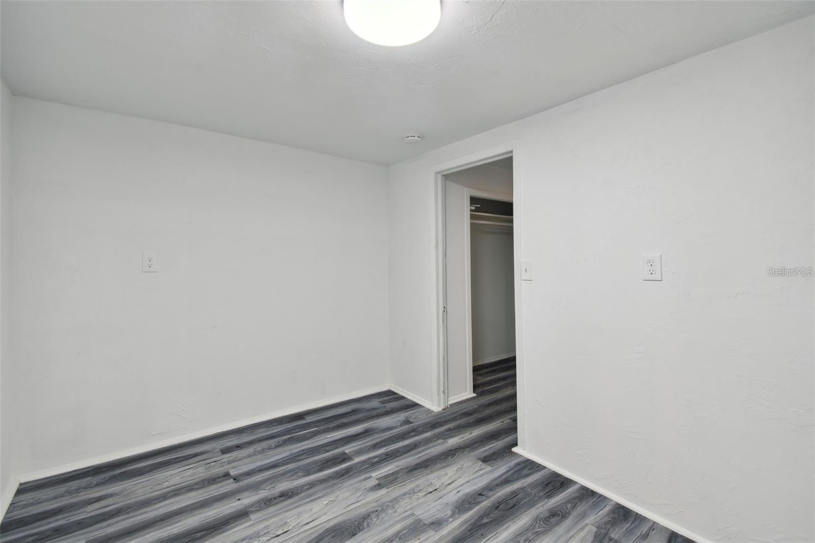 Image 23 of 24 For 1415 10th Avenue W