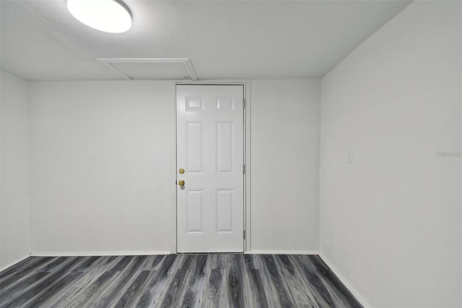 Image 24 of 24 For 1415 10th Avenue W