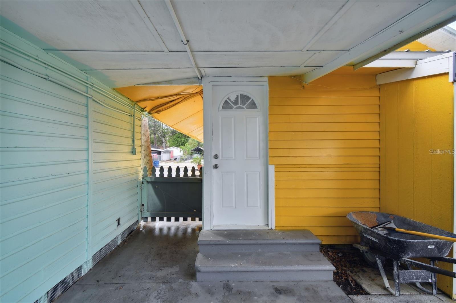 Image 4 of 24 For 1415 10th Avenue W