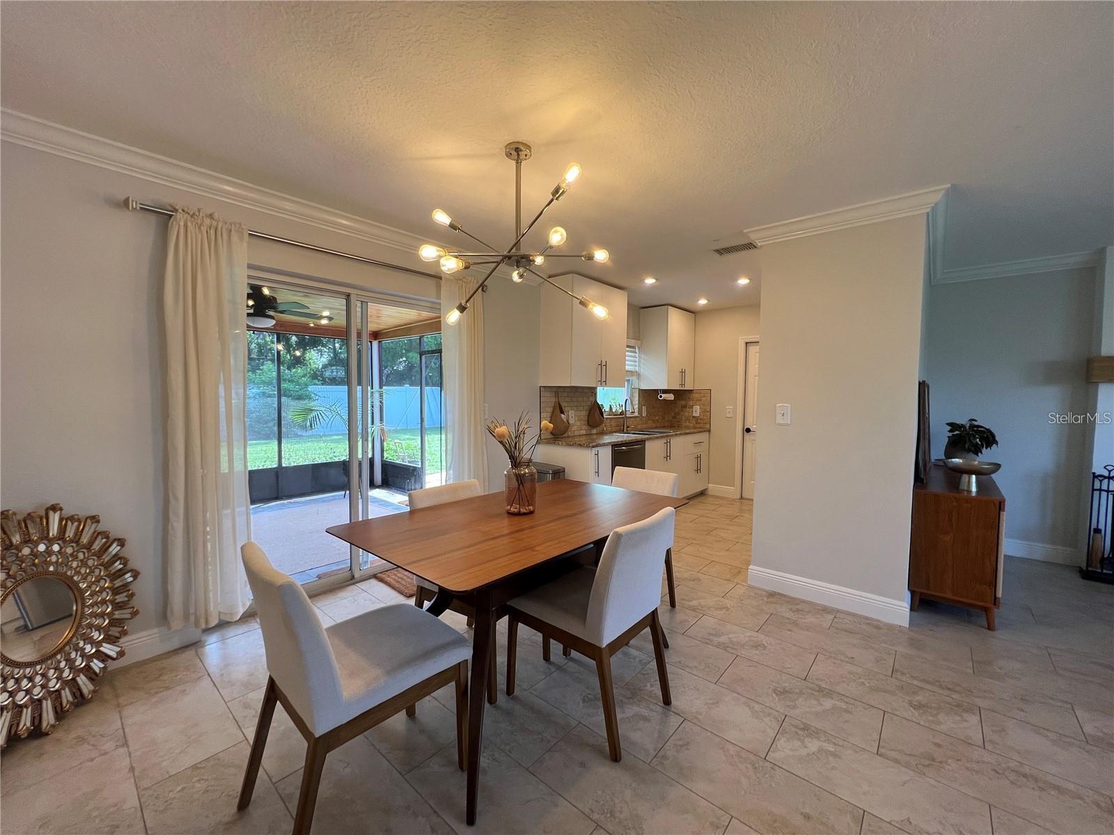 Image 7 of 23 For 3748 Manatee Drive Se