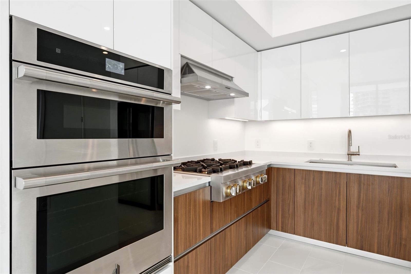 Image 22 of 68 For 400 Central Avenue 1903