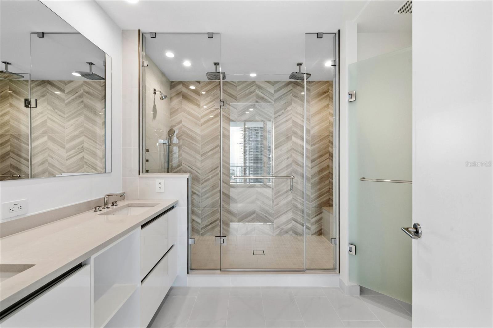 Image 34 of 68 For 400 Central Avenue 1903