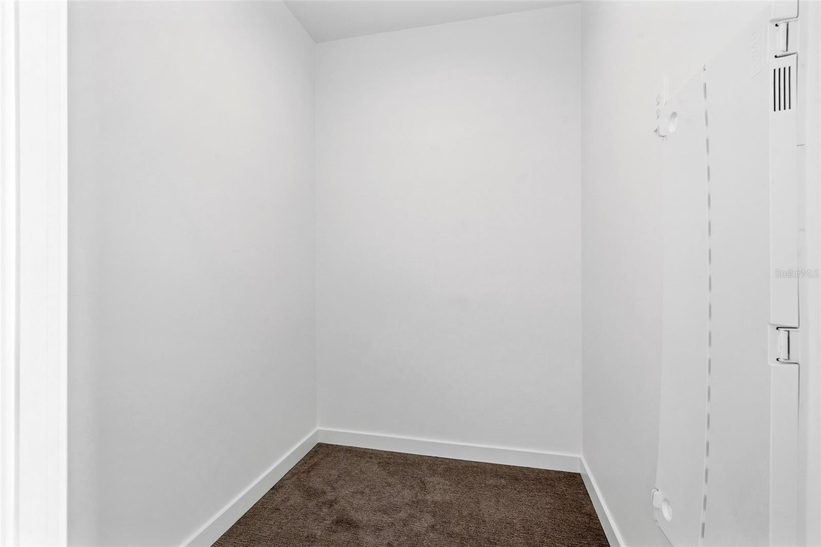 Image 35 of 68 For 400 Central Avenue 1903