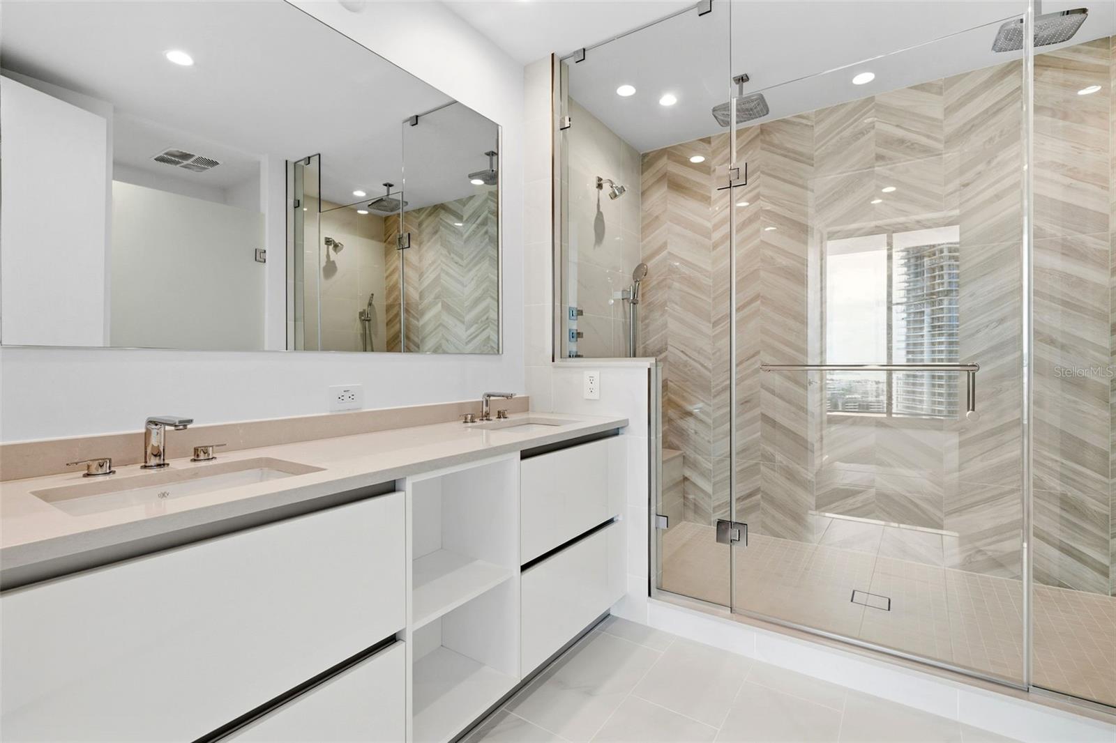 Image 7 of 68 For 400 Central Avenue 1903