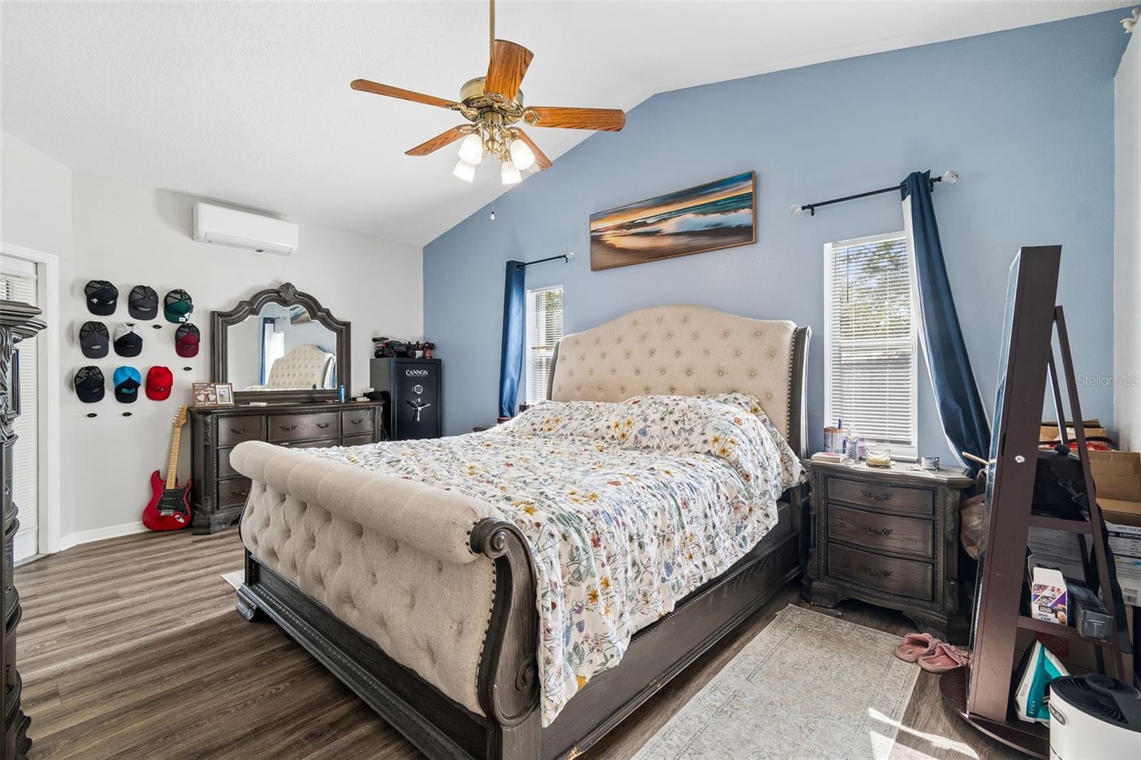 Listing photo id 15 for 12916 Ithaca Avenue