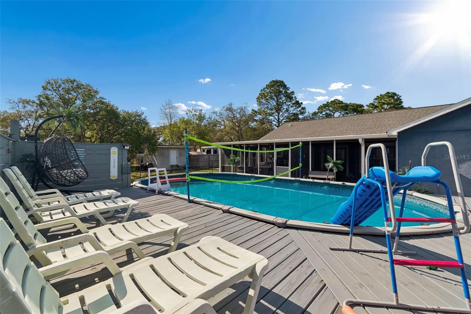 Listing photo id 29 for 12916 Ithaca Avenue