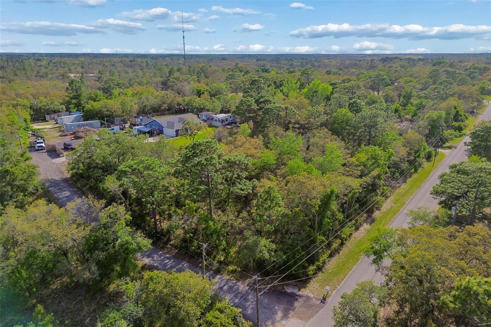 Listing photo id 35 for 12916 Ithaca Avenue