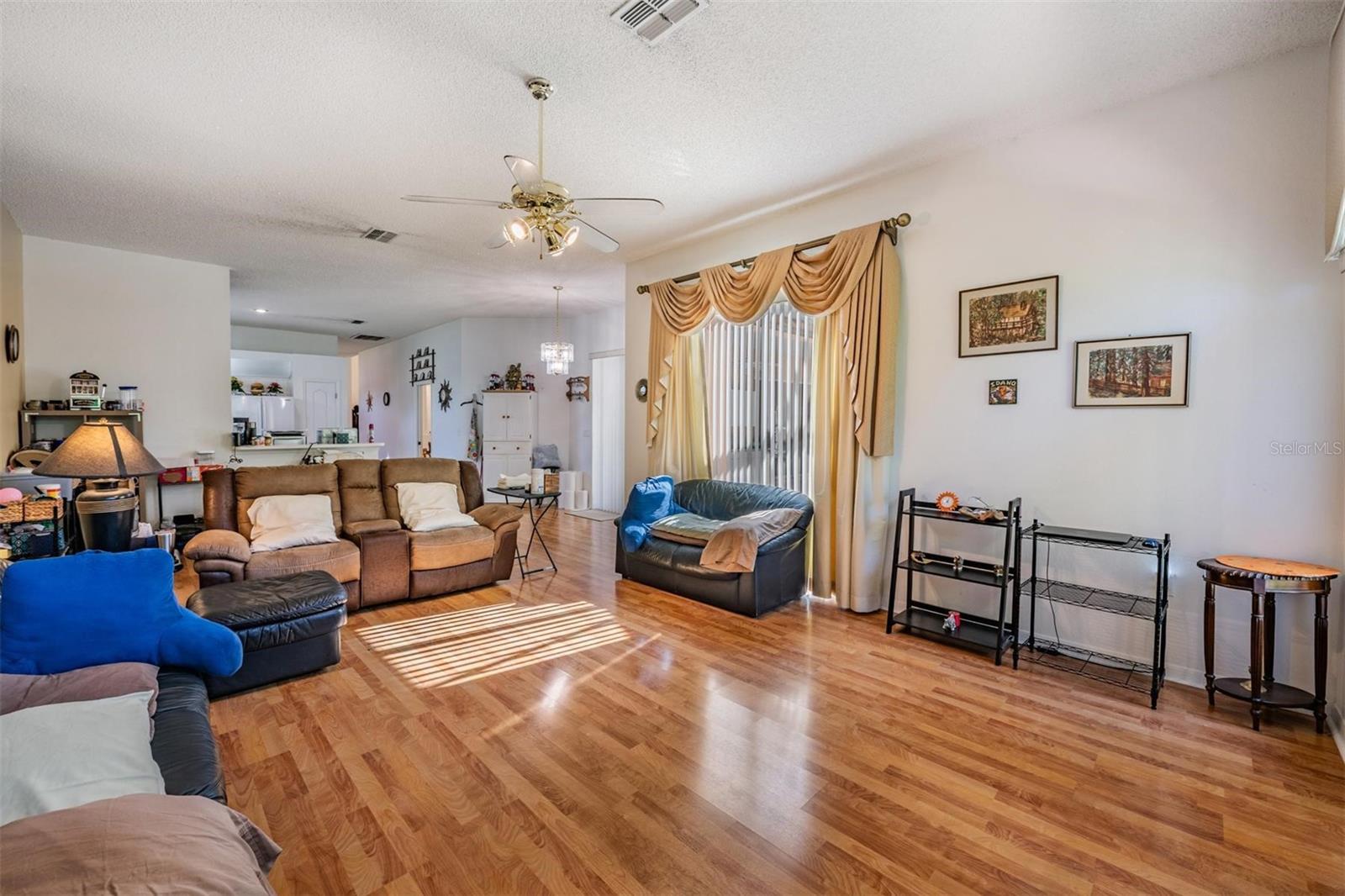 Image 23 of 57 For 13566 Rudi Loop