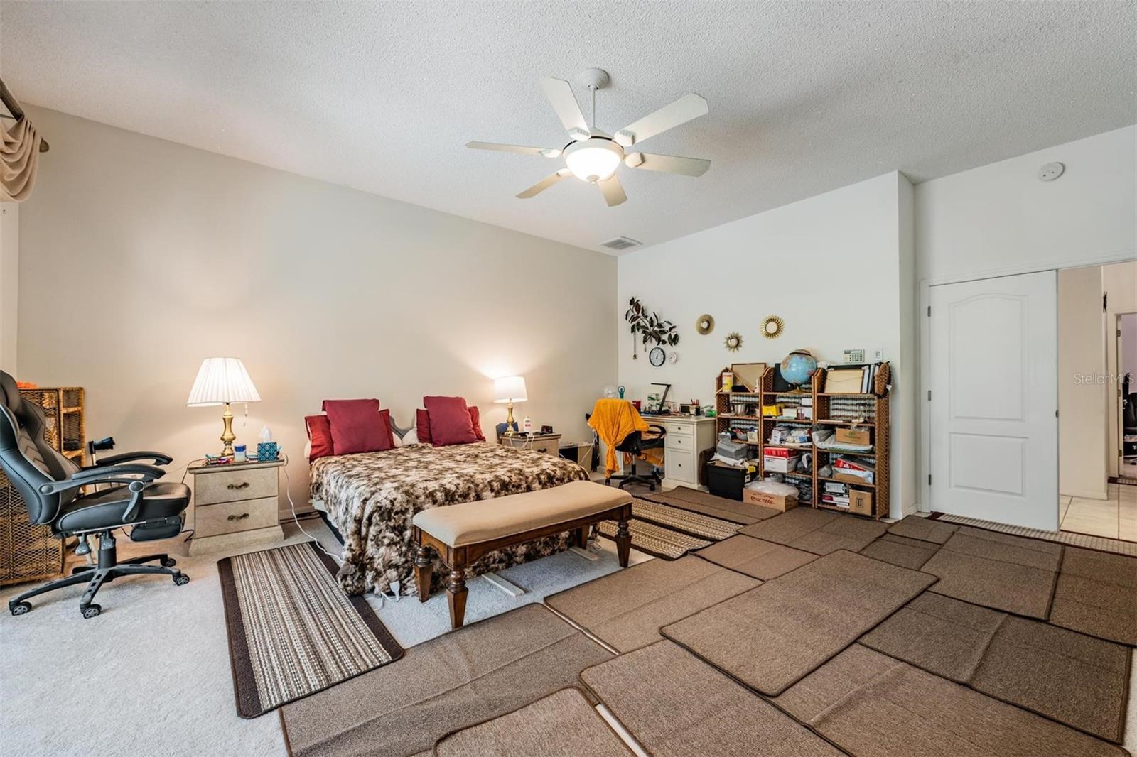 Image 25 of 57 For 13566 Rudi Loop