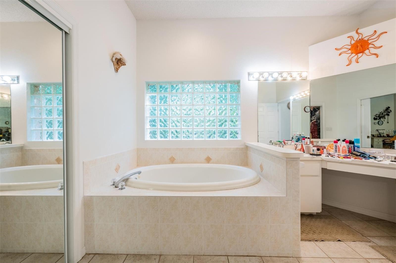 Image 30 of 57 For 13566 Rudi Loop