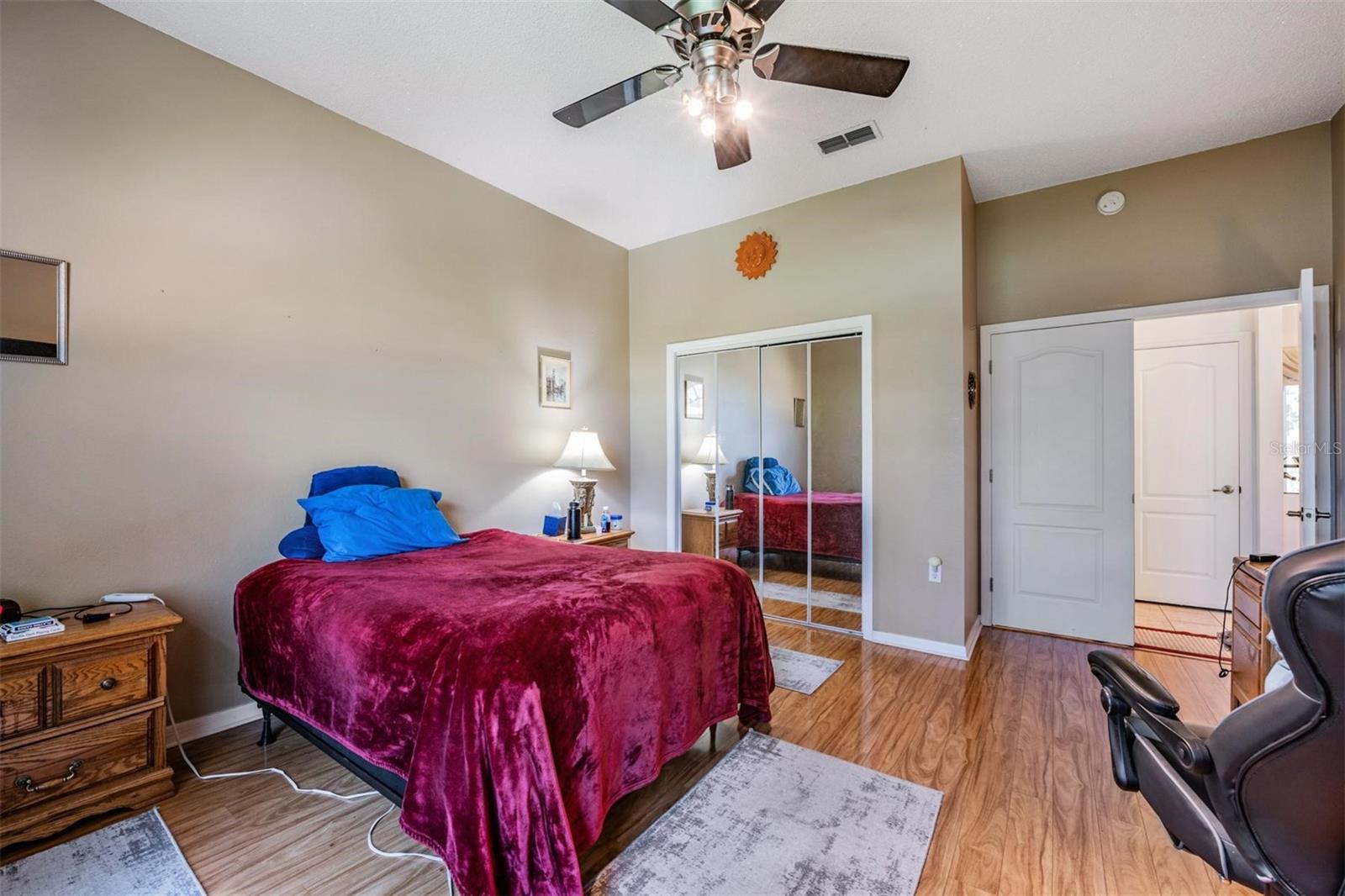 Image 36 of 57 For 13566 Rudi Loop