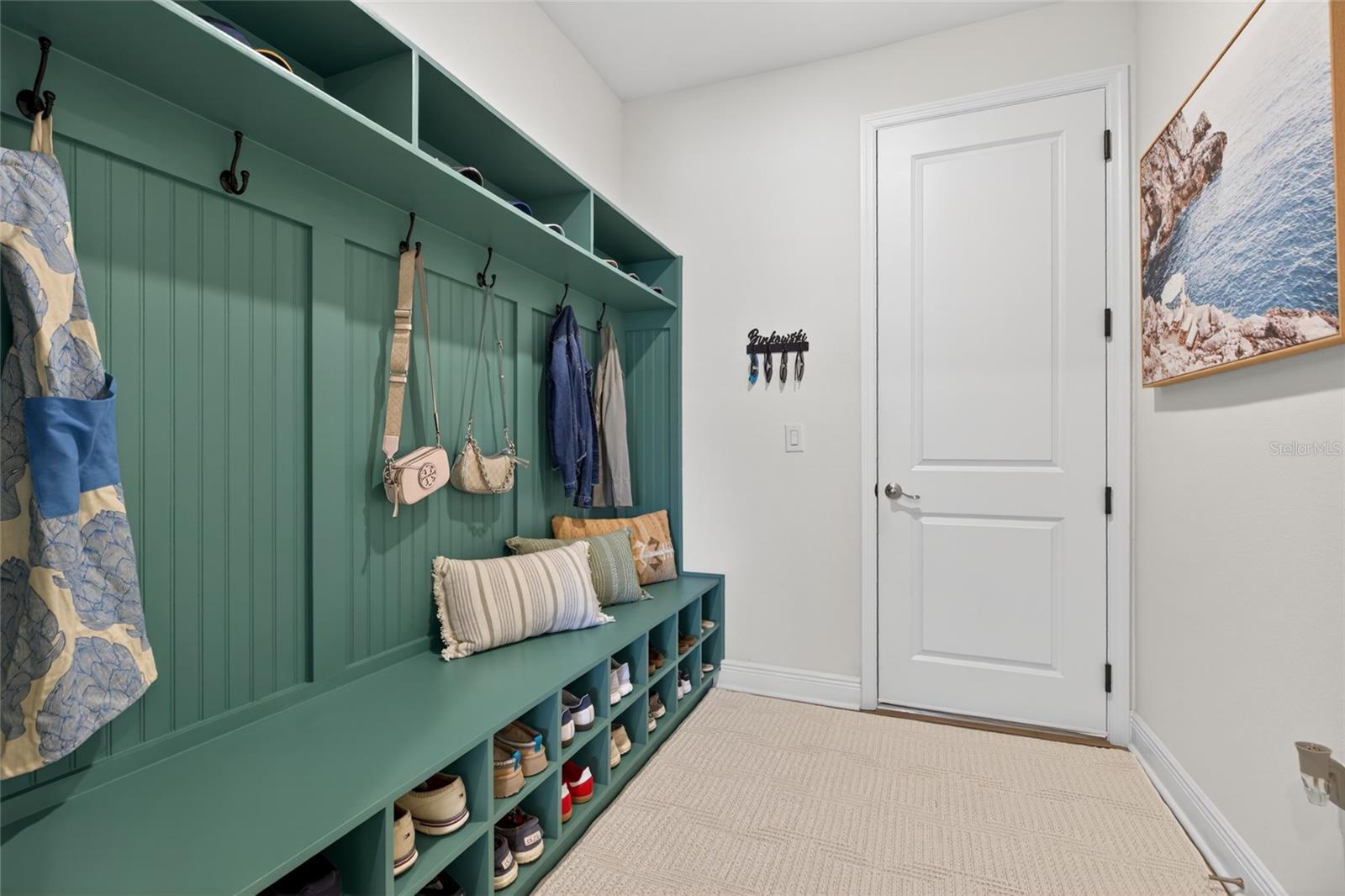 Image 44 of 81 For 7479 Sea Manatee Street