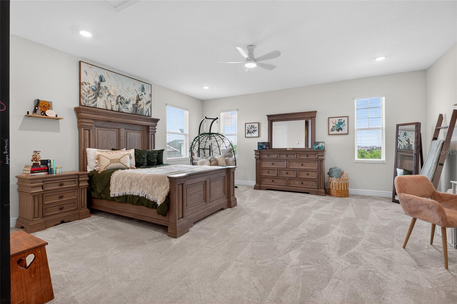 Image 56 of 81 For 7479 Sea Manatee Street