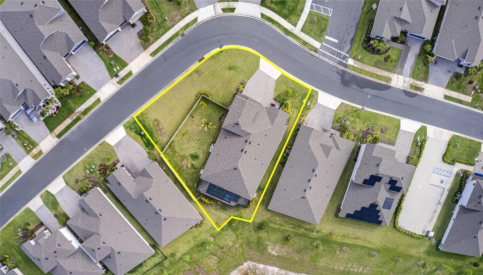 Image 66 of 81 For 7479 Sea Manatee Street