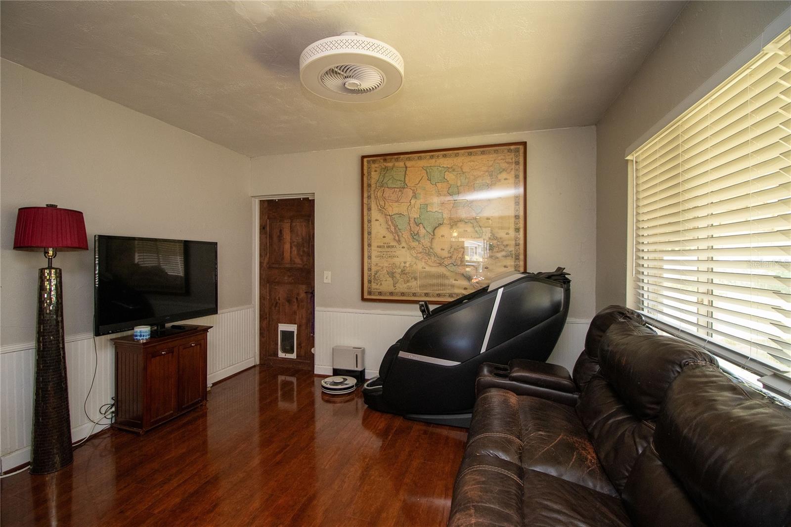 Image 26 of 30 For 5335 8th Avenue N